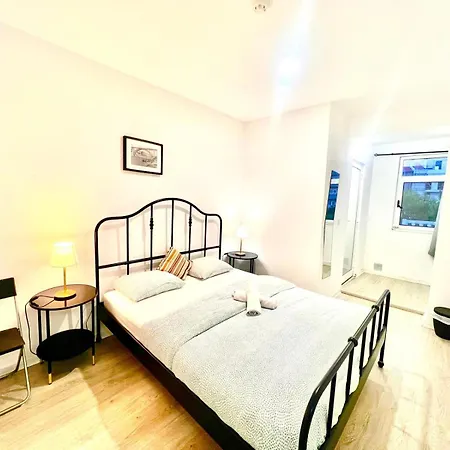 Hostel Swissporto Guest House Porto